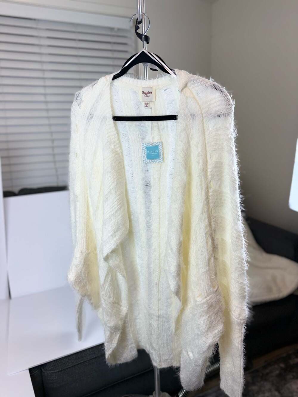 MWT Hayden Los Angeles Open Front Fuzzy Textured Knit Cardigan in Snow 2XL/3XL